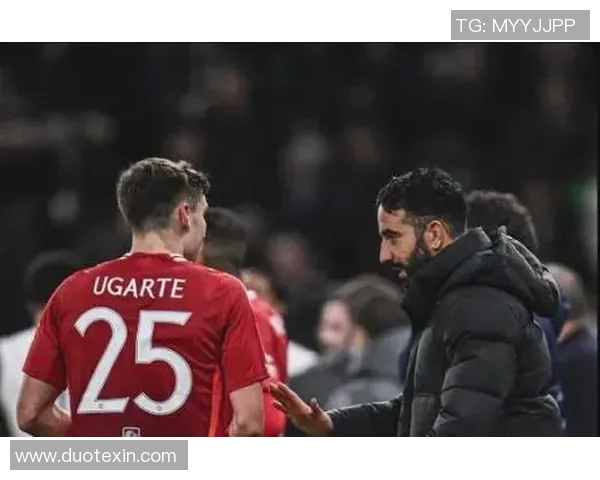 英超球队冬季转会风云:曼联欲继续补强中场实力 英超球队冬季转会风云:曼联欲继续补强中场实力