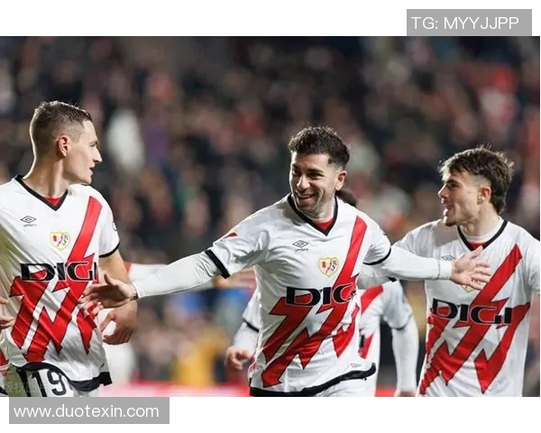 西班牙人客场告捷,绝境逆转击败巴列卡诺,一步之遥逼近保级主动 西班牙人客场告捷,绝境逆转击败巴列卡诺,一步之遥逼近保级主动